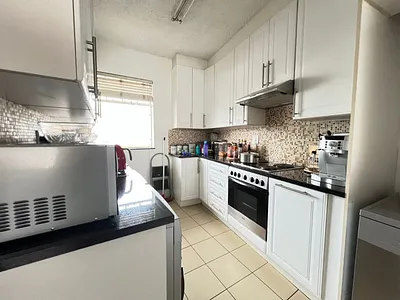 2 Bedroom Apartment To Rent in Johannesburg - fYyG.webp