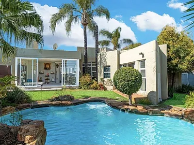 3 Bedroom Townhouse For Sale in Sandton - img