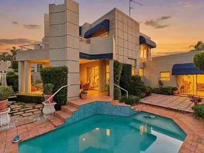 4 Bedroom Townhouse For Sale in Sandton - img