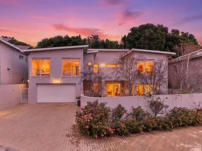3 Bedroom Townhouse For Sale in Sandton - lPk2.webp