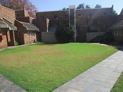 2 Bedroom Apartment For Sale in Lyttelton Manor, Centurion - img
