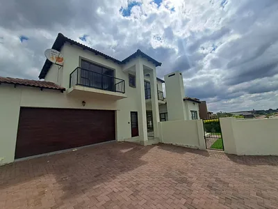 4 Bedroom House To Rent in Centurion - img