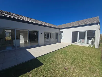 2 Bedroom House To Rent in Ballito - FvvK.webp