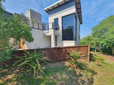 3 Bedroom Apartment To Rent in Ballito - Yjlc.webp