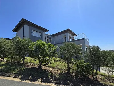 3 Bedroom House For Sale in Ballito - qDLP.webp