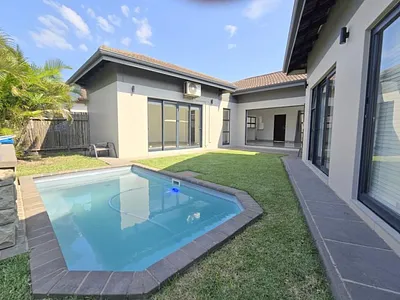 3 Bedroom House To Rent in Ballito - IzHW.webp