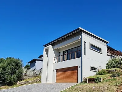 3 Bedroom House For Sale in Ballito - FOhJ.webp