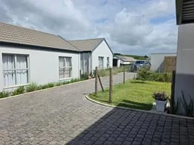 3 Bedroom House To Rent in Ballito - CUtc.webp