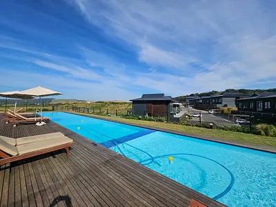 2 Bedroom Apartment For Sale in Ballito - Zy4E.webp