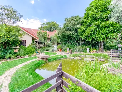 4 Bedroom House For Sale in Randburg - img