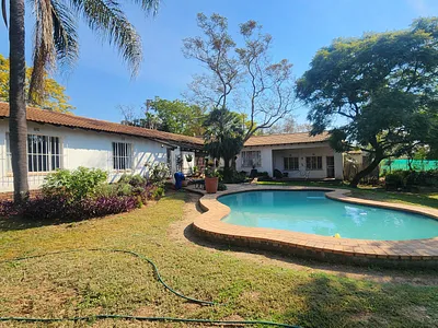 4 Bedroom House For Sale in Randburg - LY9U.webp