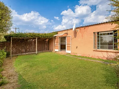 2 Bedroom Apartment To Rent in Randburg - vbwy.webp