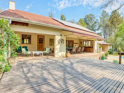 6 Bedroom House For Sale in Randburg - FRmu.webp