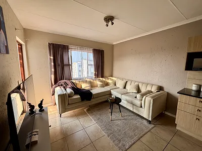 2 Bedroom Apartment To Rent in Randburg - OG1T.webp