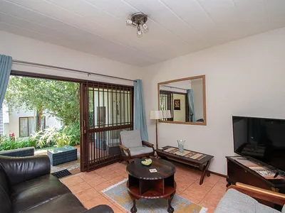 2 Bedroom Apartment To Rent in Randburg - E9CK.webp