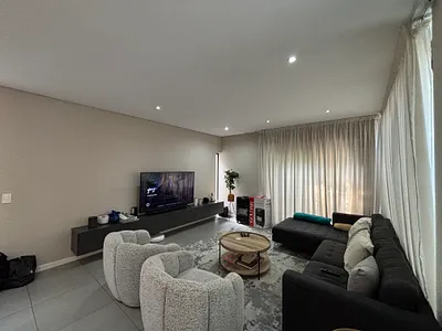 4 Bedroom House To Rent in Sandton - img