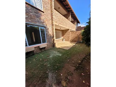 2 Bedroom Apartment To Rent in Randburg - h5Qc.webp