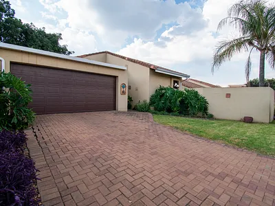 3 Bedroom House For Sale in Randburg - BRPa.webp