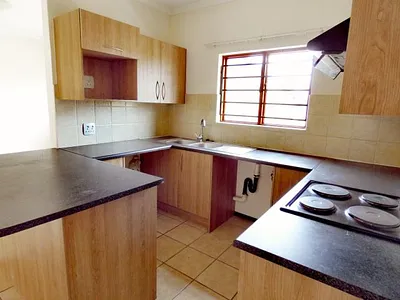 2 Bedroom Townhouse To Rent in Randburg - TFyM.webp