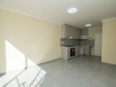 2 Bedroom Apartment For Sale in Sandton - img