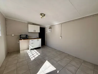 1 Bedroom Apartment To Rent in Randburg - OOaf.webp