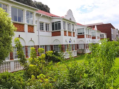 2 Bedroom Apartment To Rent in Johannesburg - KzhW.webp