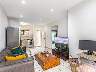 2 Bedroom Apartment For Sale in Randburg - lTJg.webp