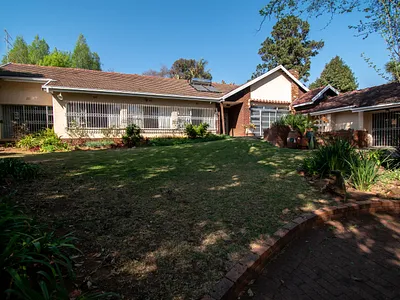 4 Bedroom House For Sale in Randburg - img