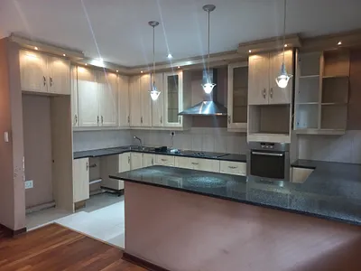 3 Bedroom Apartment To Rent in Johannesburg - img