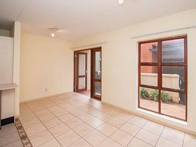Apartment To Rent in Randburg - img
