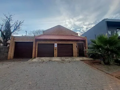 1 Bedroom House To Rent in Johannesburg - EODU.webp
