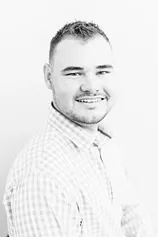 Innes Retief - JpaZ.webp