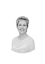 Yvonne Wicks - KWMN.webp