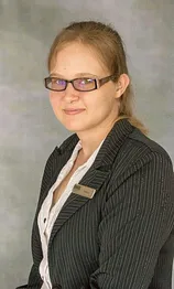 Andrea Van Heerden - 6bUT.webp