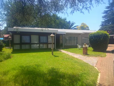 3 Bedroom House For Sale in Heidelberg - oZJL.webp