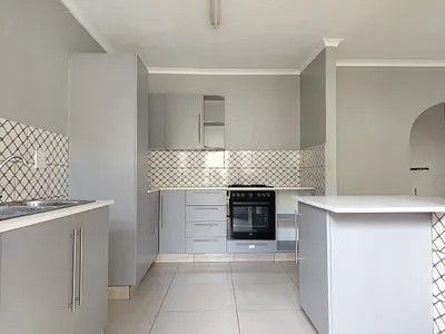 3 Bedroom Townhouse For Sale in Empangeni - QiSp.webp