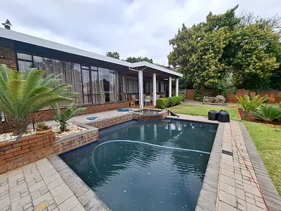 4 Bedroom House For Sale in Pretoria - KKZ5.webp