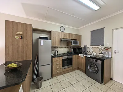 1 Bedroom Townhouse For Sale in Randburg - img