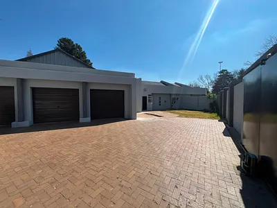 9 Bedroom House For Sale in Brakpan - gz2q.webp