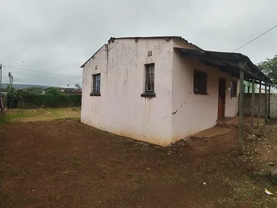 2 Bedroom House For Sale in Uitenhage - qywx.webp