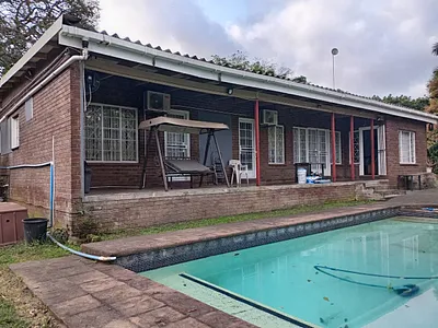 4 Bedroom House For Sale in Mandeni - nMn5.webp