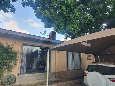 1 Bedroom Apartment To Rent in Heidelberg - img