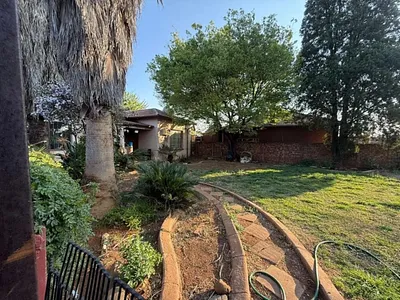 3 Bedroom House For Sale in Brakpan - ZXxU.webp
