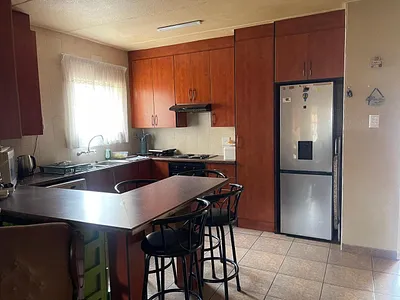 2 Bedroom Apartment For Sale in Vanderbijlpark - pfMB.webp