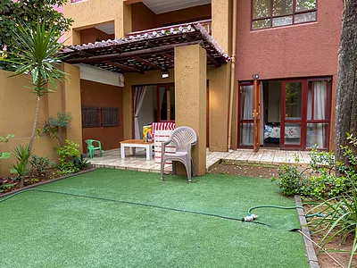 2 Bedroom Apartment For Sale in Sandton - img
