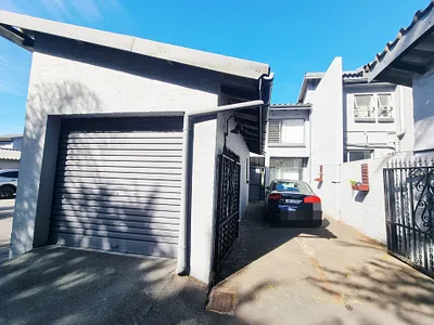 3 Bedroom Apartment For Sale in Richards Bay - pe5n.webp