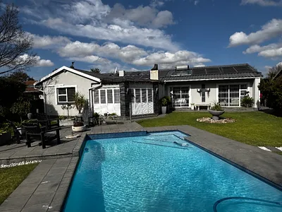 3 Bedroom House For Sale in Sasolburg - TxKV.webp