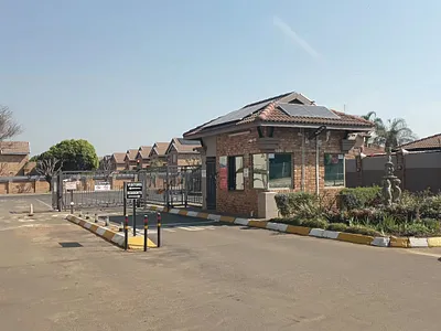 2 Bedroom Apartment To Rent in Brakpan - Omvd.webp