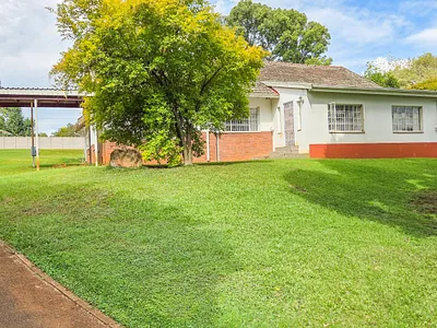 4 Bedroom House For Sale in Howick - 85ID.webp
