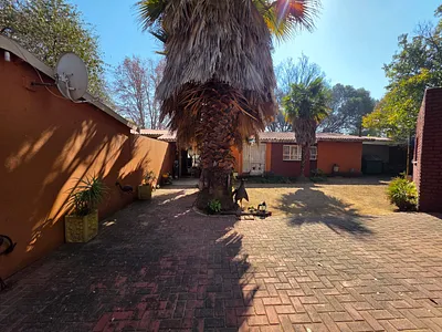 4 Bedroom House For Sale in Sasolburg - 6dHq.webp